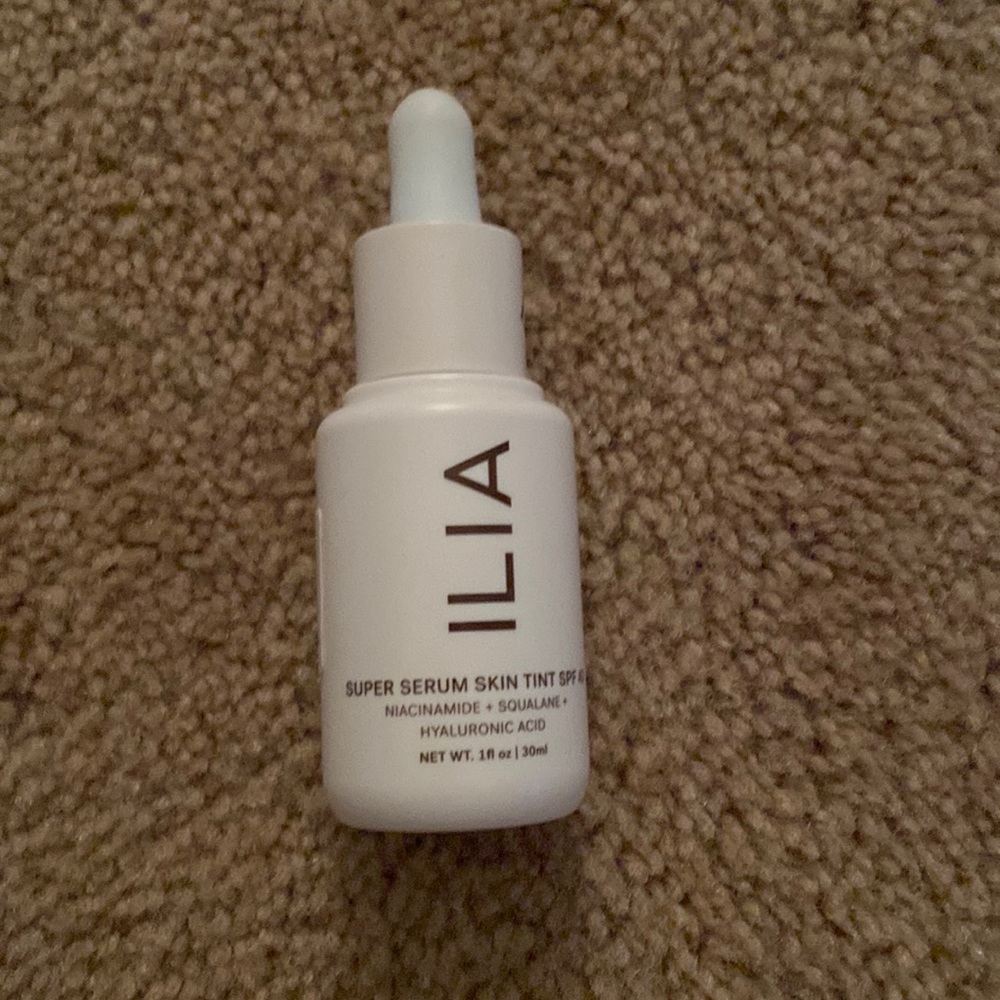 Ilia super skin tint